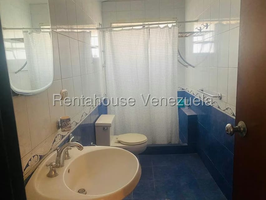 Casa (Duplex) en Venta en Santa Cecilia, Distrito Metropolitano - 15