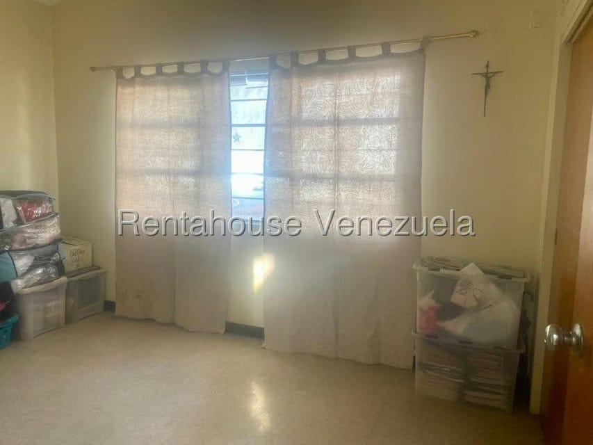 Casa (Duplex) en Venta en Santa Cecilia, Distrito Metropolitano - 17