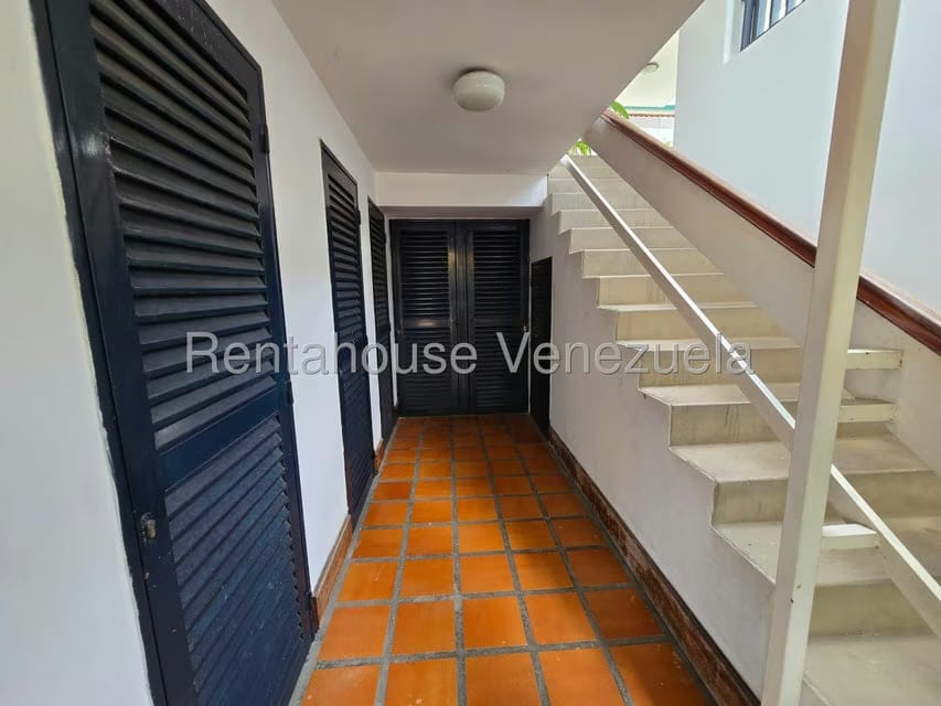 Apartamento (1 Nivel) en Venta en Cumbres de Curumo, Distrito Metropolitano - 52