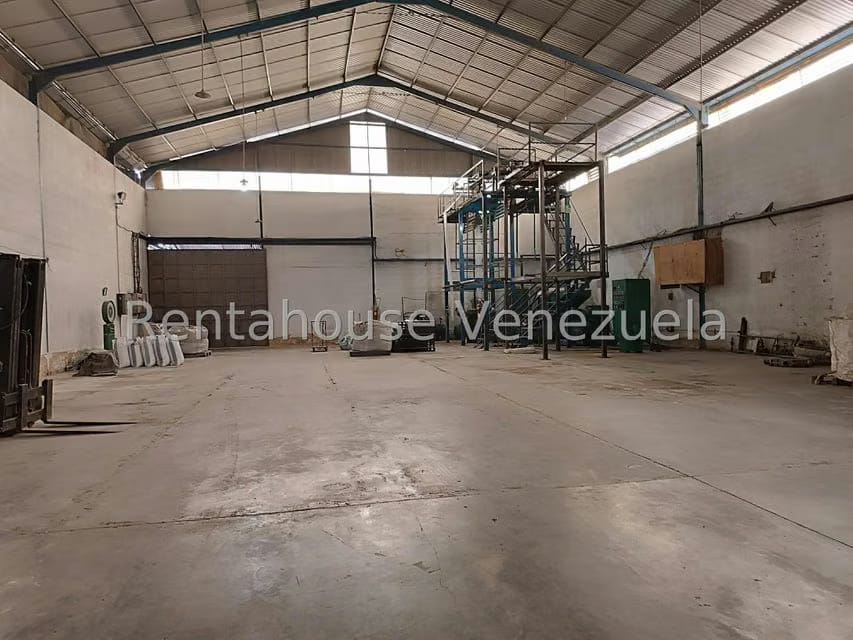 Comercial (Galpon - Deposito) en Venta en Urbanizacion Industrial Santa Cruz, Aragua - 17