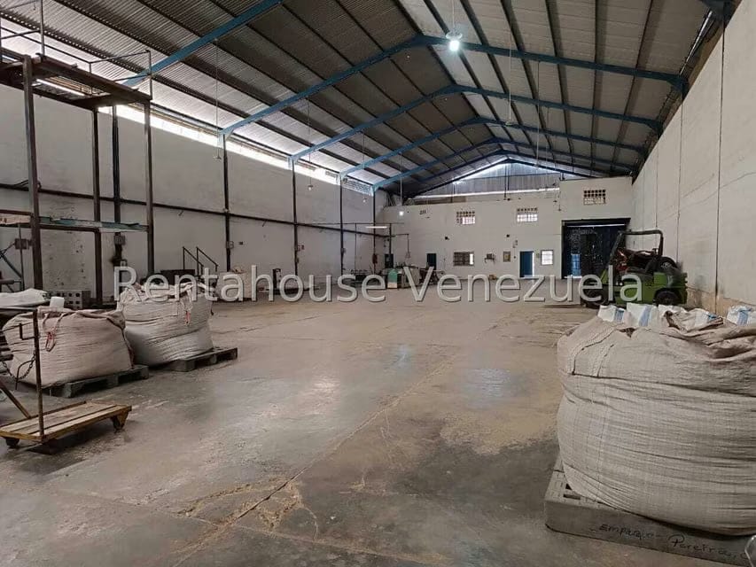 Comercial (Galpon - Deposito) en Venta en Urbanizacion Industrial Santa Cruz, Aragua - 19