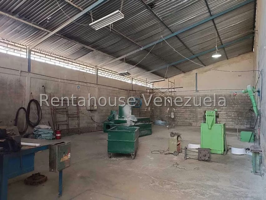 Comercial (Galpon - Deposito) en Venta en Urbanizacion Industrial Santa Cruz, Aragua - 20