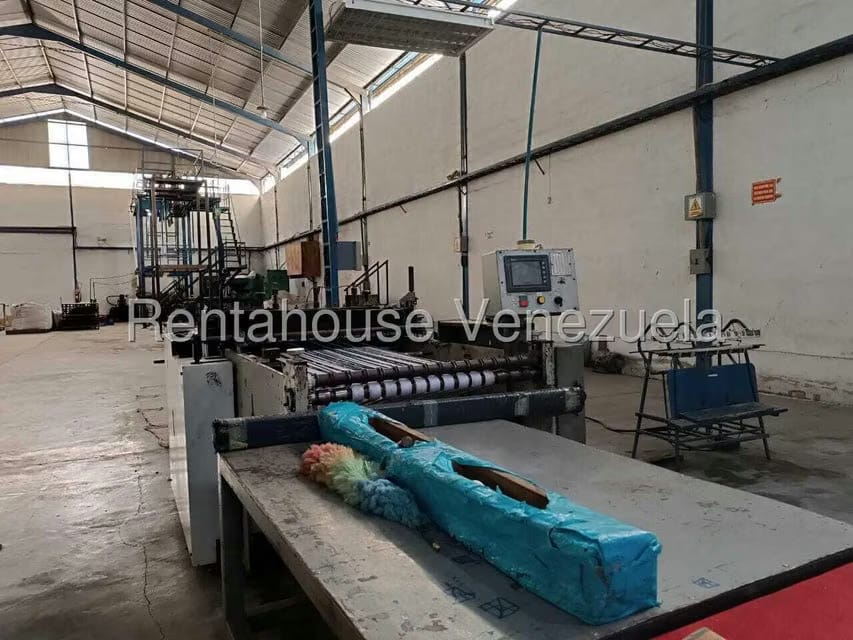 Comercial (Galpon - Deposito) en Venta en Urbanizacion Industrial Santa Cruz, Aragua - 24