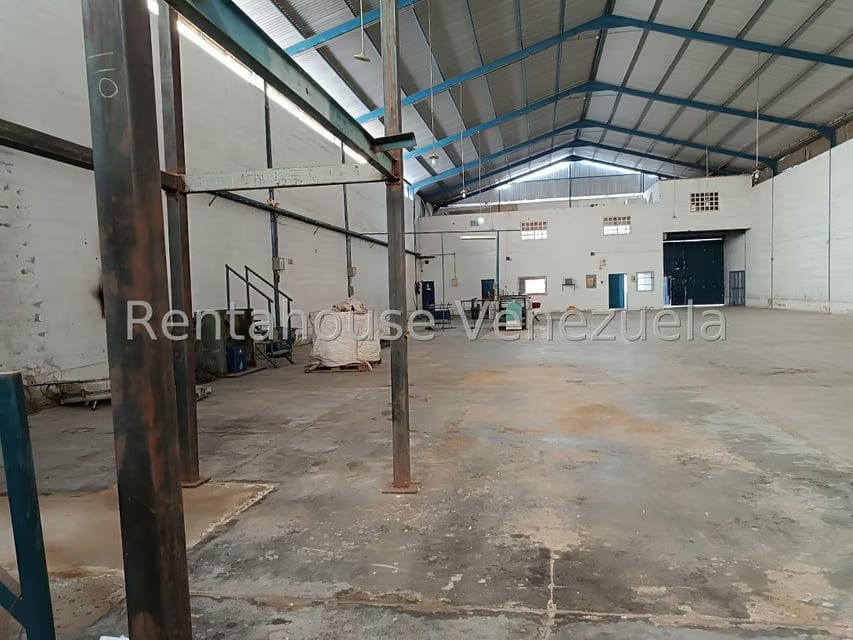 Comercial (Galpon - Deposito) en Venta en Urbanizacion Industrial Santa Cruz, Aragua - 30