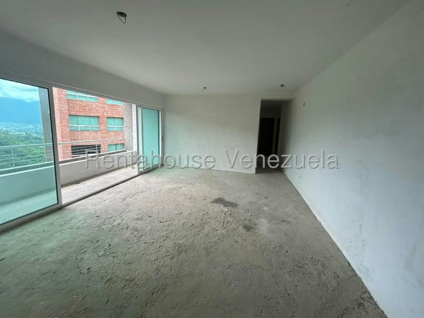 Apartamento (1 Nivel) en Venta en Solar del Hatillo, Distrito Metropolitano - 2