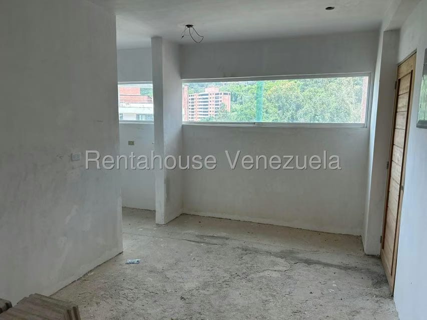 Apartamento (1 Nivel) en Venta en Solar del Hatillo, Distrito Metropolitano - 6