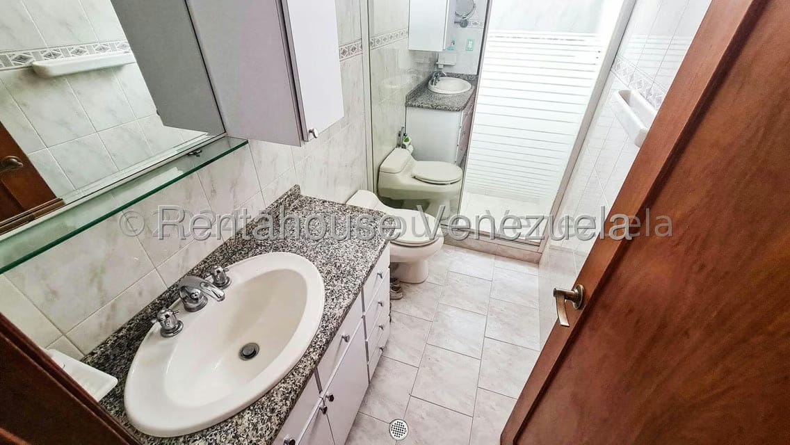 Apartamento (1 Nivel) en Alquiler en Chacao, Distrito Metropolitano - 10