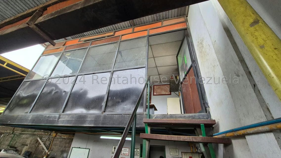 Comercial (Local Comercial) en Venta en Parroquia Tamaca, Lara - 14