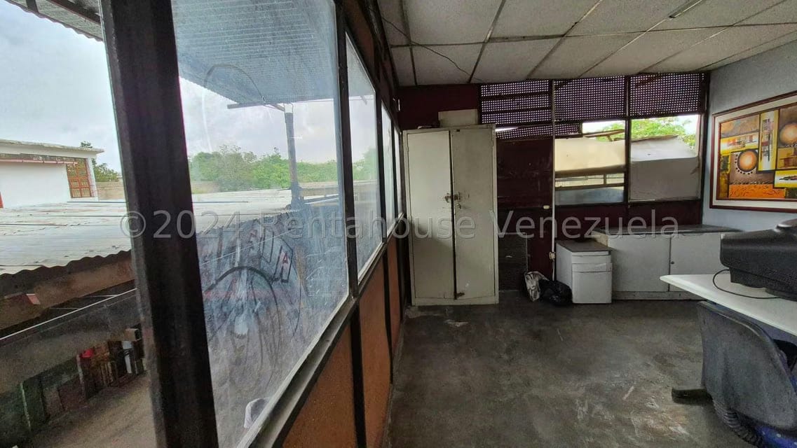 Comercial (Local Comercial) en Venta en Parroquia Tamaca, Lara - 16