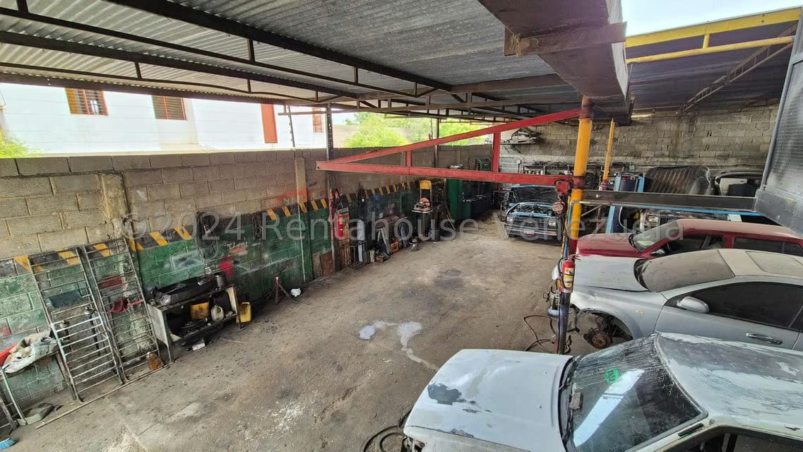 Comercial (Local Comercial) en Venta en Parroquia Tamaca, Lara - 18
