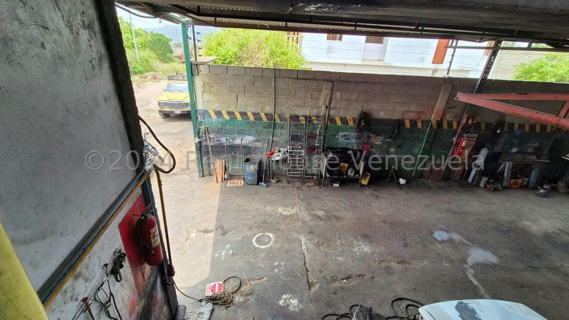 Comercial (Local Comercial) en Venta en Parroquia Tamaca, Lara - 21