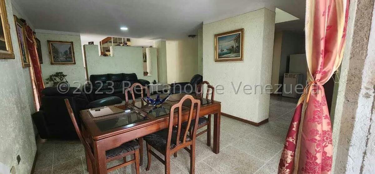 Casa (Multipes Niveles) en Venta en San Bernardino, Distrito Metropolitano - 19