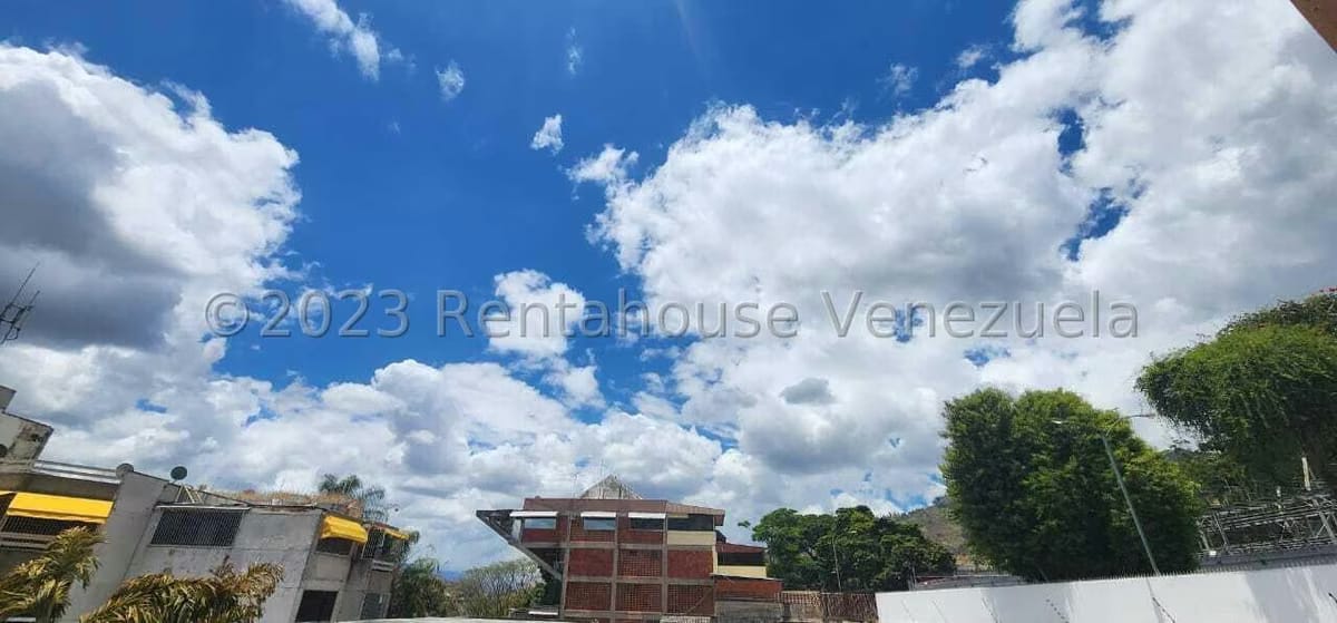Casa (Multipes Niveles) en Venta en San Bernardino, Distrito Metropolitano - 55