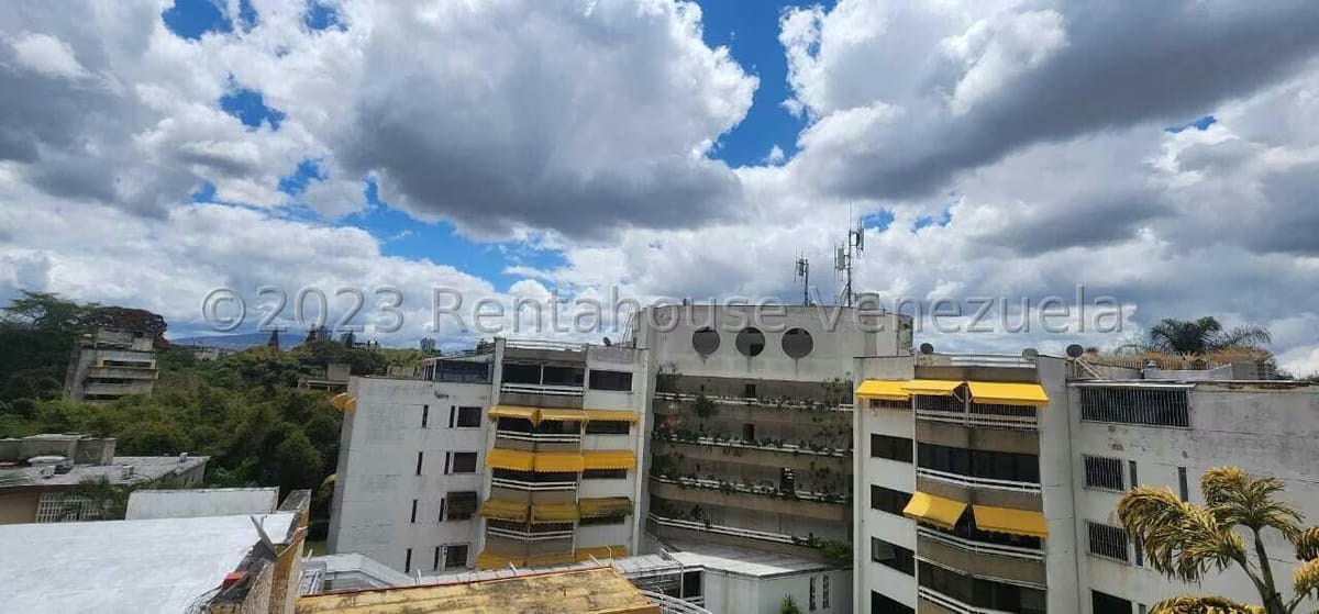 Casa (Multipes Niveles) en Venta en San Bernardino, Distrito Metropolitano - 71