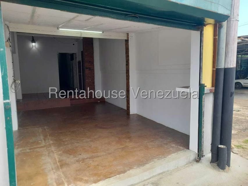 Comercial (Local Comercial) en Venta en Maturin, Monagas - 4