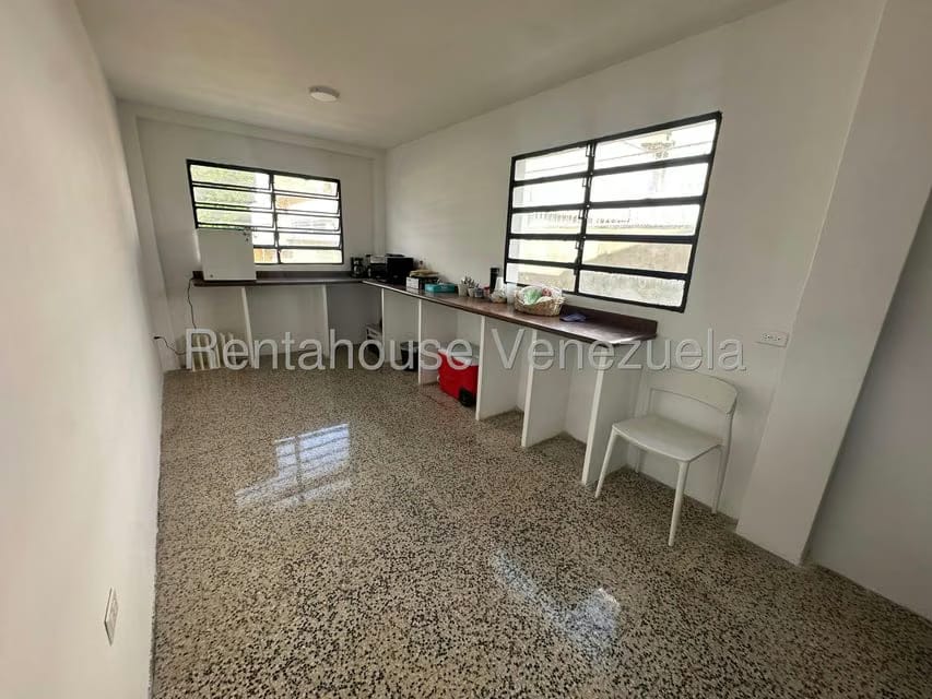 Comercial (Local Comercial) en Alquiler en Santa Monica, Distrito Metropolitano - 21