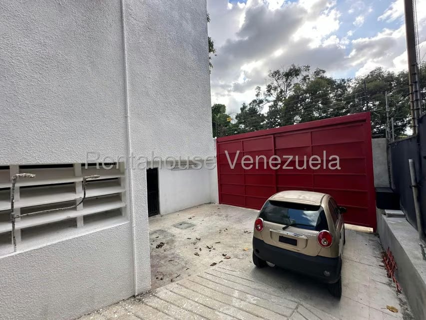 Comercial (Local Comercial) en Alquiler en Santa Monica, Distrito Metropolitano - 32