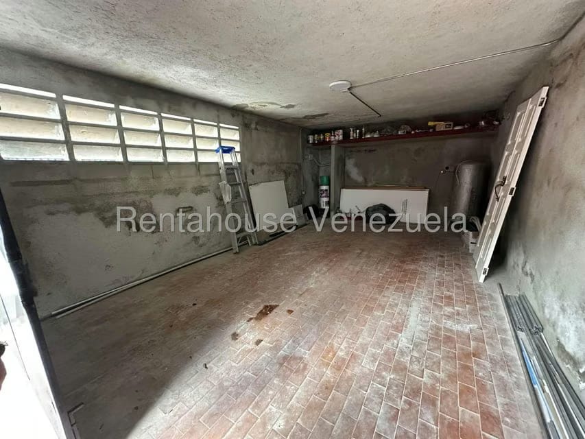 Comercial (Local Comercial) en Alquiler en Santa Monica, Distrito Metropolitano - 33