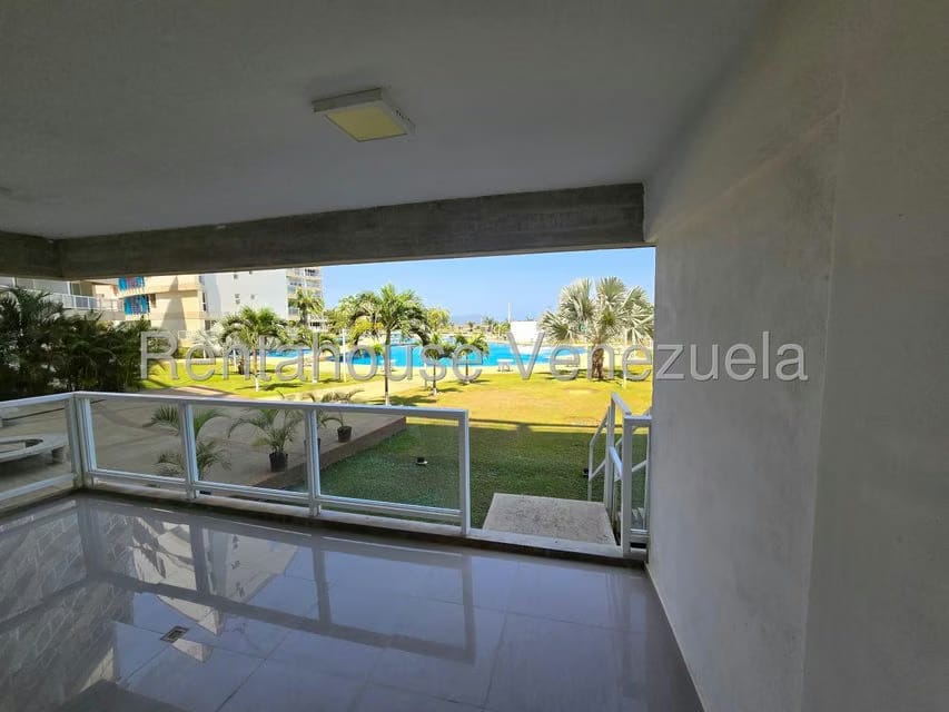 Apartamento (1 Nivel) en Venta en Agua Sal, Miranda - 13