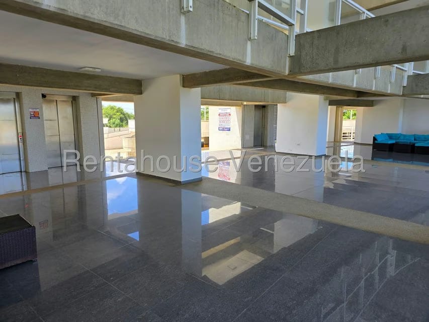 Apartamento (1 Nivel) en Venta en Agua Sal, Miranda - 17