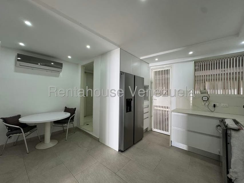 Casa (Duplex) en Venta en Santa Ines, Distrito Metropolitano - 19