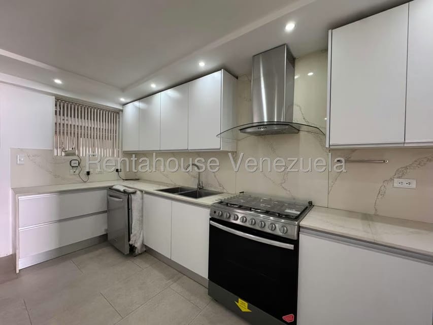 Casa (Duplex) en Venta en Santa Ines, Distrito Metropolitano - 20
