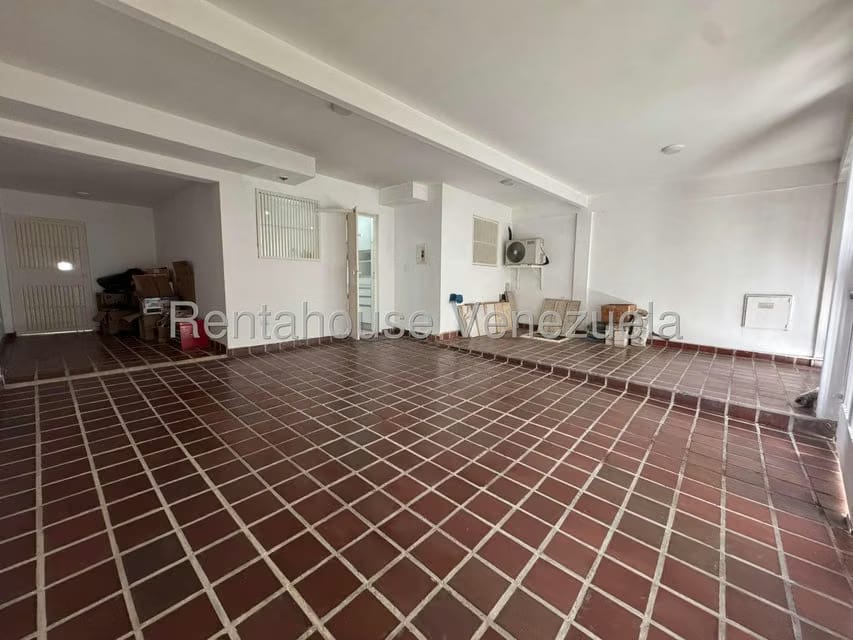 Casa (Duplex) en Venta en Santa Ines, Distrito Metropolitano - 40