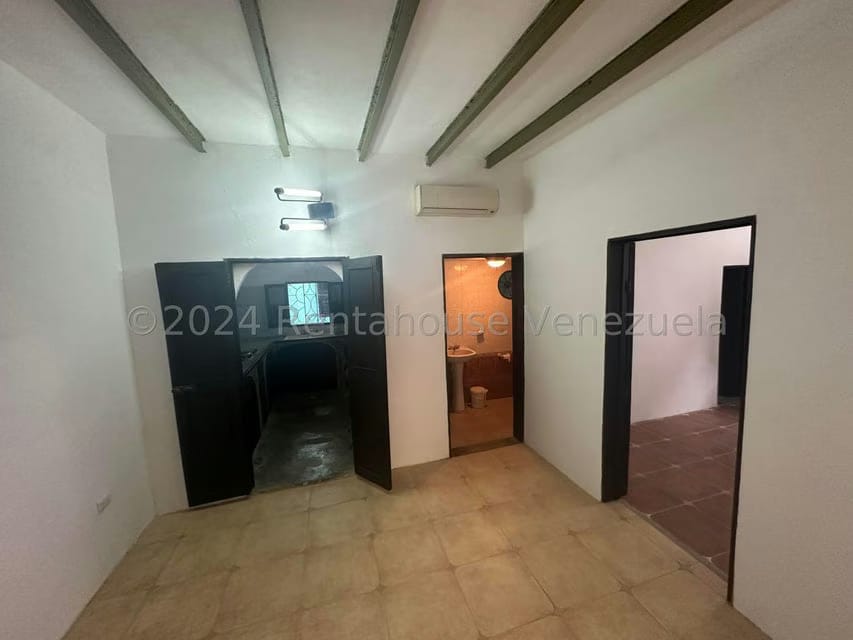 Casa (Colonial) en Venta en El Hatillo, Distrito Metropolitano - 3