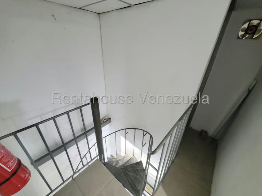 Comercial (Local Comercial) en Alquiler en Avenida Bolivar, Aragua - 15