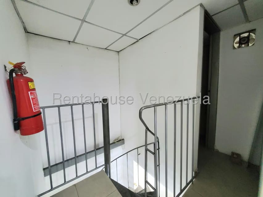 Comercial (Local Comercial) en Alquiler en Avenida Bolivar, Aragua - 9
