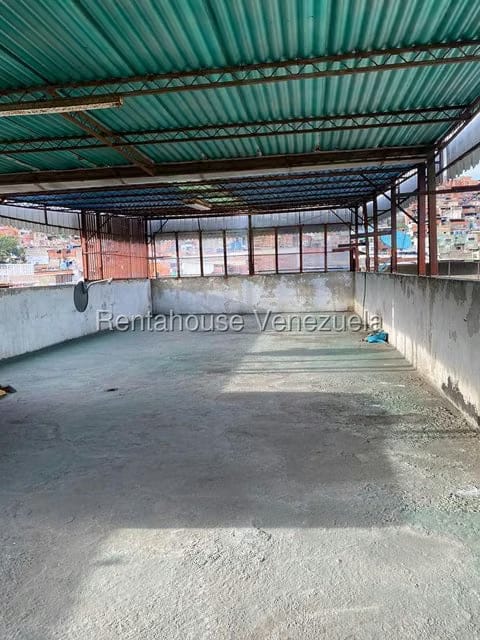 Comercial (Local Comercial) en Alquiler en Parroquia Santa Rosalia, Distrito Metropolitano - 8
