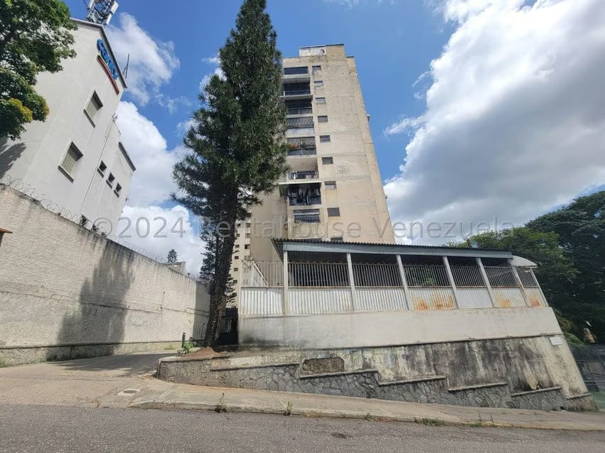 Comercial (Local Comercial) en Venta en Los Rosales, Distrito Metropolitano - 17