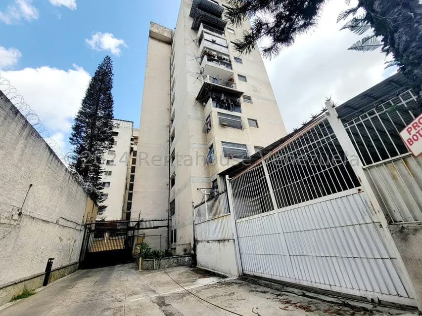 Comercial (Local Comercial) en Venta en Los Rosales, Distrito Metropolitano - 18