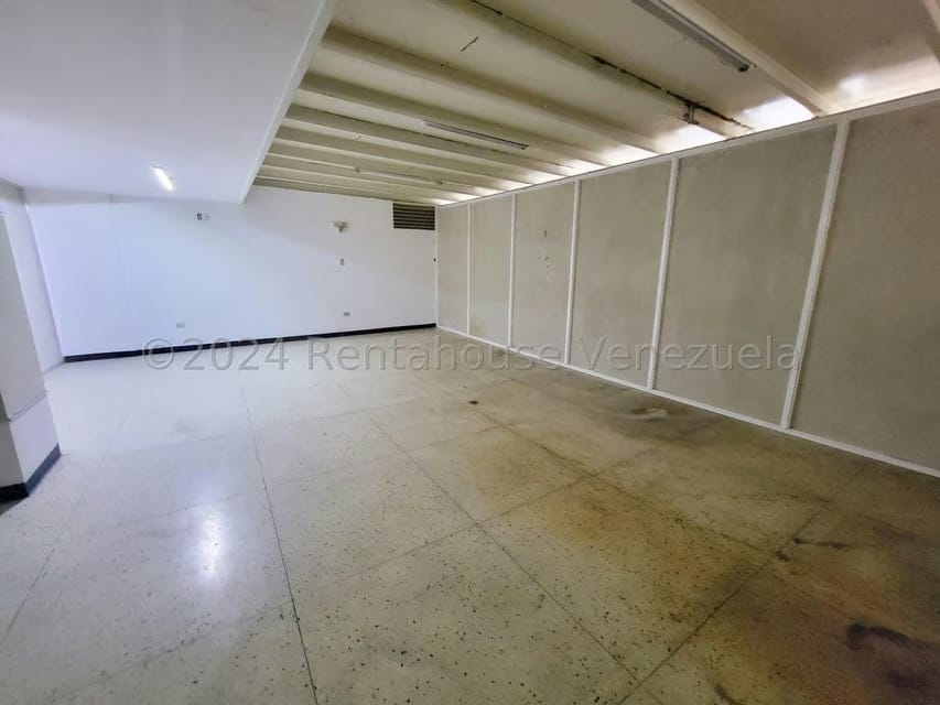 Comercial (Local Comercial) en Venta en Los Rosales, Distrito Metropolitano - 6