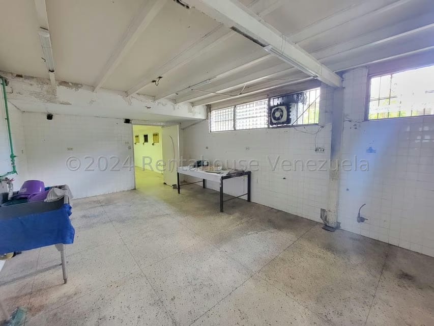 Comercial (Local Comercial) en Venta en Los Rosales, Distrito Metropolitano - 9
