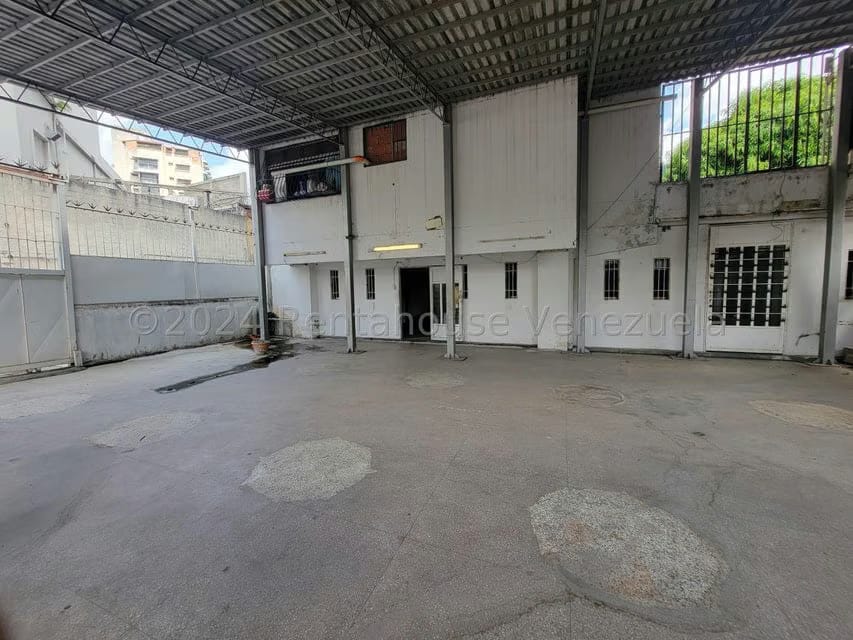 Comercial (Local Comercial) en Venta en Los Rosales, Distrito Metropolitano - 10