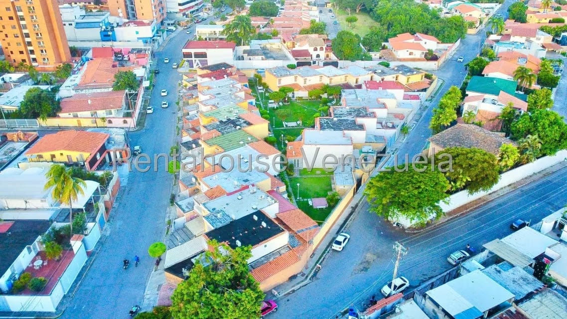 Casa (1 Nivel) en Venta en El Parral, Lara - 36