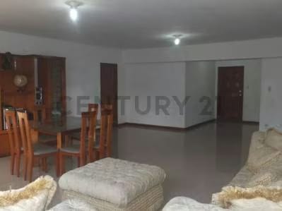 Venta de Apartamento con Amplia terraza en San Antonio de los Altos - 2