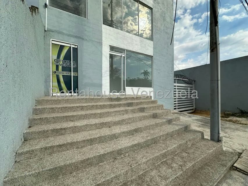 Comercial (Oficina) en Venta en El Limon, Aragua - 2