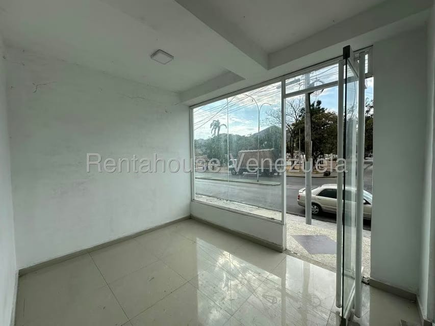 Comercial (Oficina) en Venta en El Limon, Aragua - 4