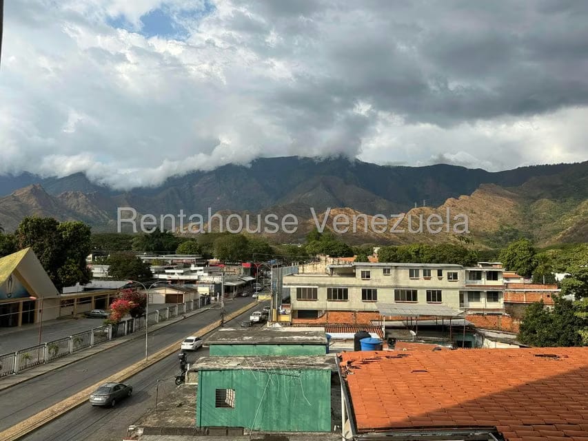 Comercial (Oficina) en Venta en El Limon, Aragua - 10