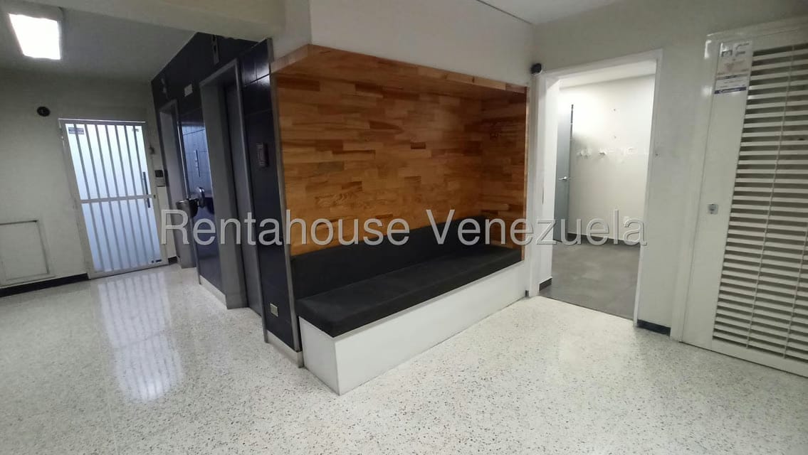 Comercial (Oficina) en Alquiler en Chacao, Distrito Metropolitano - 17