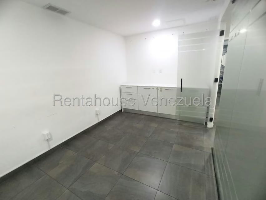 Comercial (Oficina) en Alquiler en Chacao, Distrito Metropolitano - 3