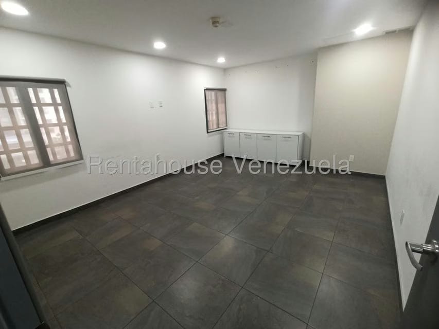 Comercial (Oficina) en Alquiler en Chacao, Distrito Metropolitano - 4