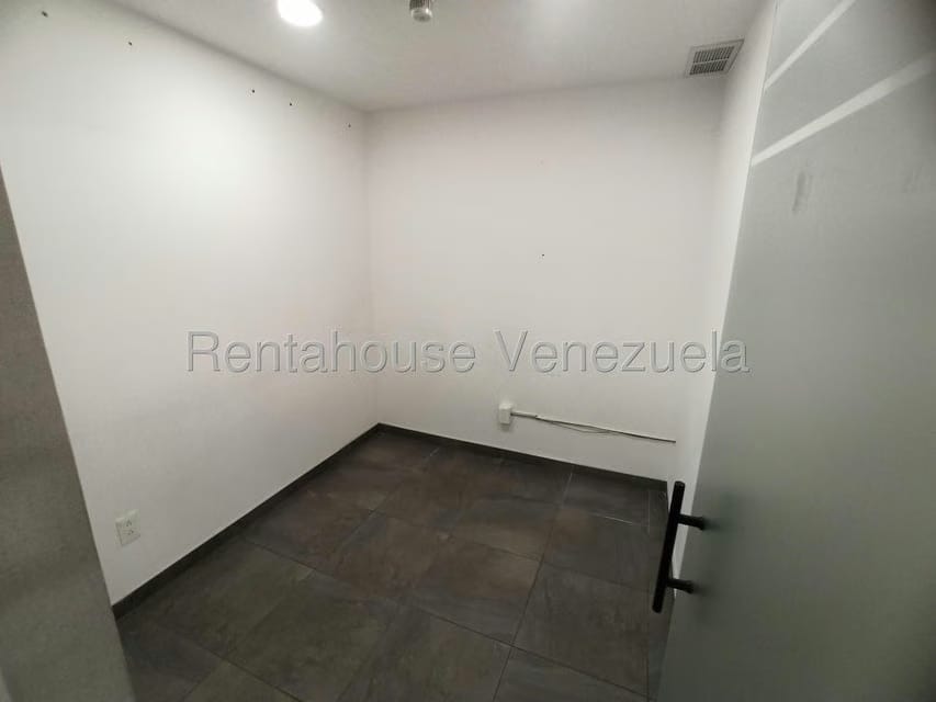 Comercial (Oficina) en Alquiler en Chacao, Distrito Metropolitano - 6