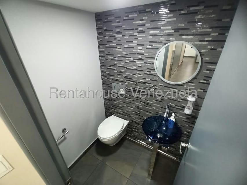 Comercial (Oficina) en Alquiler en Chacao, Distrito Metropolitano - 10