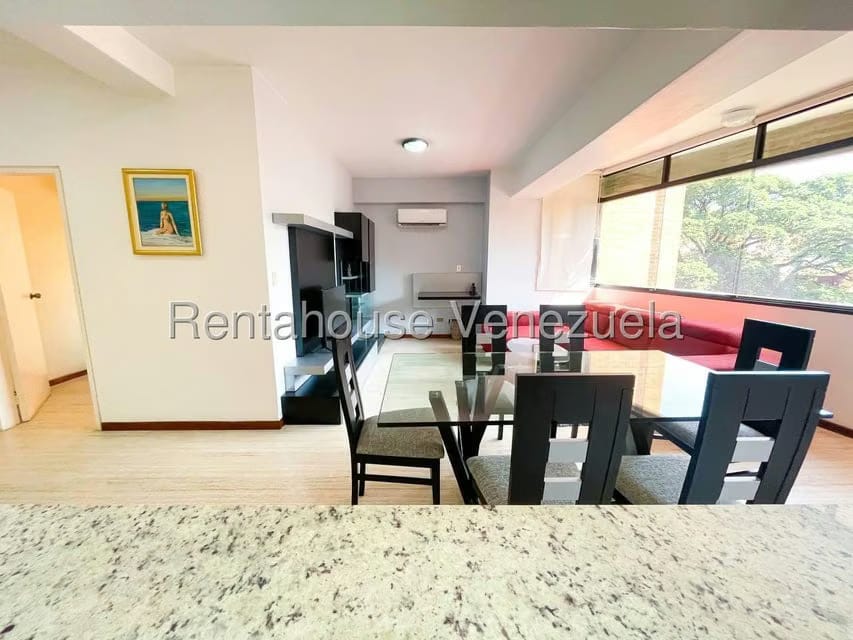 Apartamento (1 Nivel) en Alquiler en Campo Alegre, Distrito Metropolitano - 18
