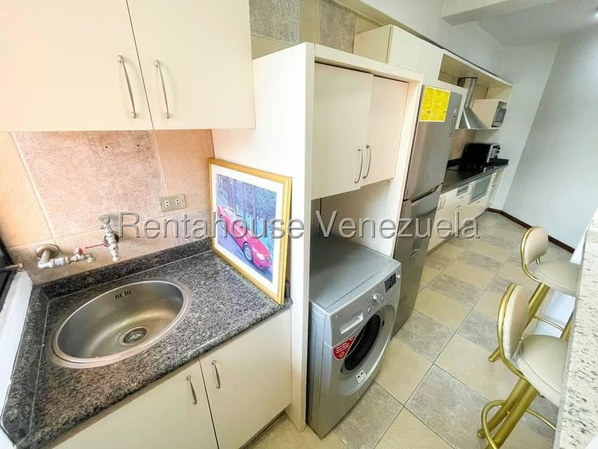 Apartamento (1 Nivel) en Alquiler en Campo Alegre, Distrito Metropolitano - 19
