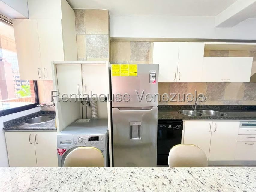 Apartamento (1 Nivel) en Alquiler en Campo Alegre, Distrito Metropolitano - 20