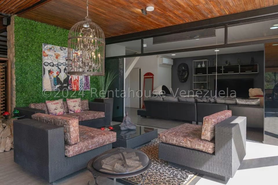 Casa (Multipes Niveles) en Venta en La Escondida, Distrito Metropolitano - 40